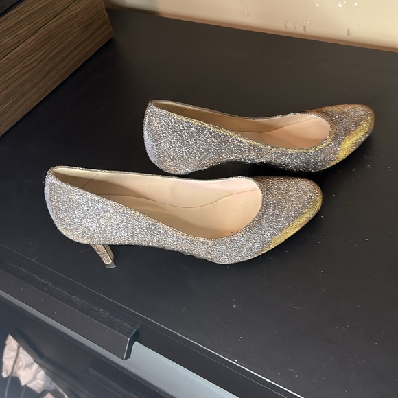 Silver and gold shimmer heels - Picture 4 of 4